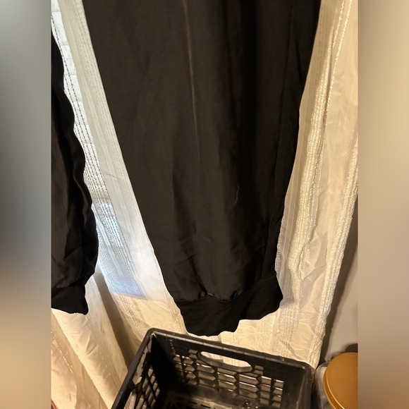 Simple by Suzanne Betro satin trimmed jogger - Picture 4 of 9